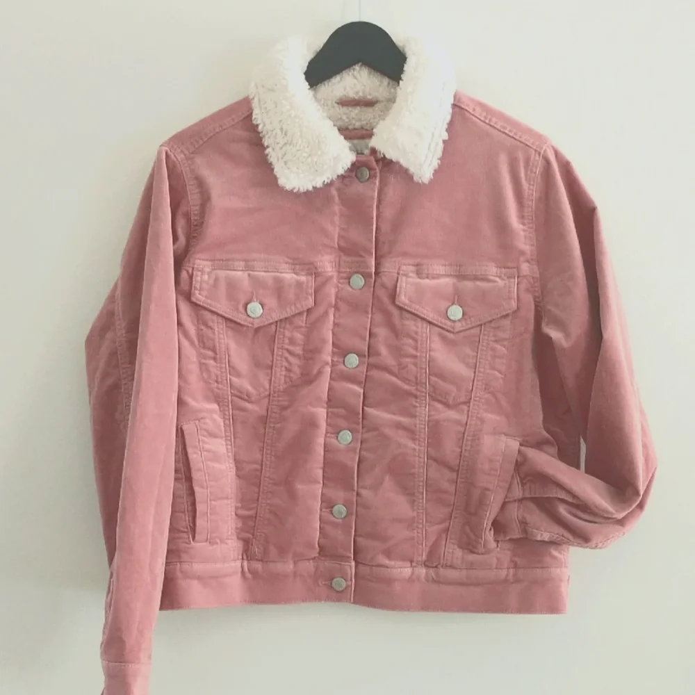 NWT Ann Taylor LOFT Sherpa Lined Corduroy Trucker Jacket Medium - Picture 1 of 10